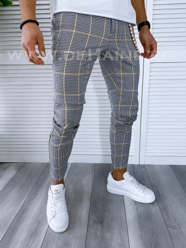 Pantaloni barbati casual regular fit gri in carouri B1703 O2-3.2 Pantaloni barbati casual regular fit gri in carouri B1703 O2-3.2